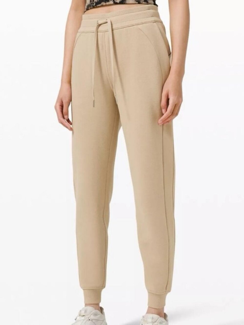 Lululemon Scuba High Rise Jogger